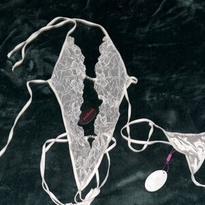 Alluring White Lace Halter Bra by Agent Provocateur